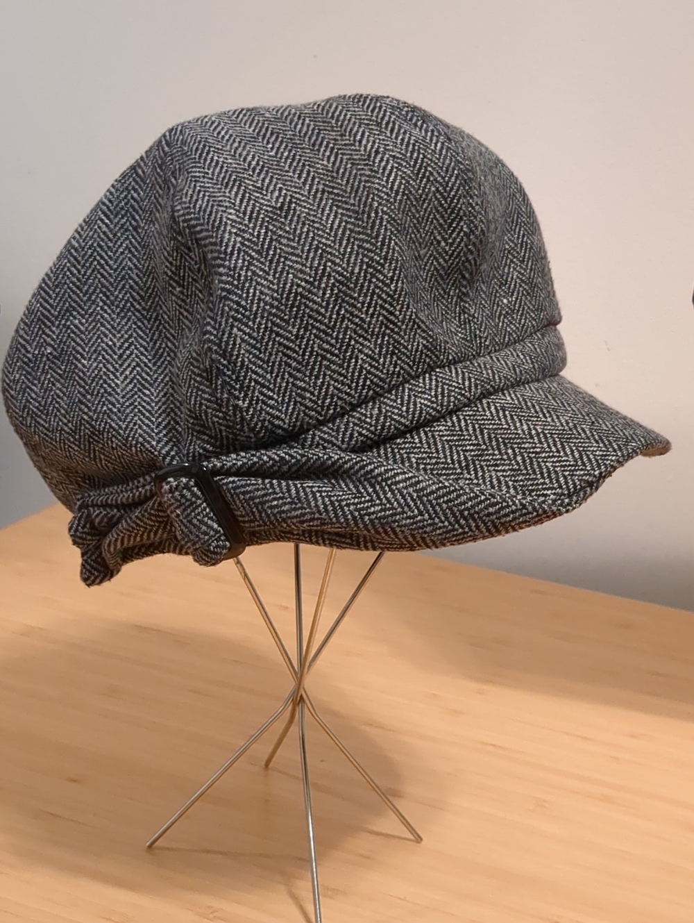 Nine West Gray Herringbone Baker Page Boy Cap Women